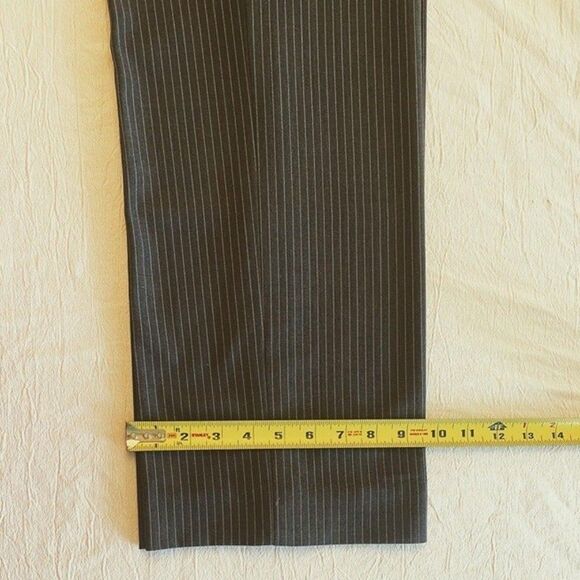 Liz Claiborne Women's dress pants AUDRA Grey/White Stripe Pants Women Size 10 - Picture 9 of 11